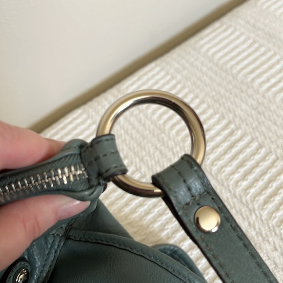 B Makowsky leather crossbody purse - Picture 16 of 17